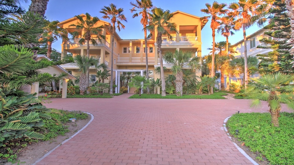 Manu Kai 6 Br Home — 4-Star Luxury Hotel in South Padre Island, United States