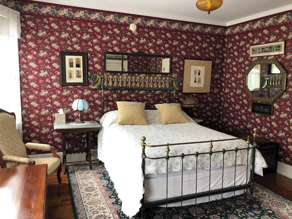 The Munroe Inn - photo 11