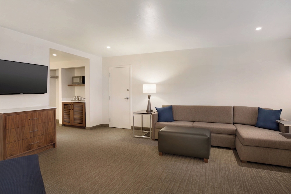 Delta Hotels by Marriott Helena Colonial - photo 17