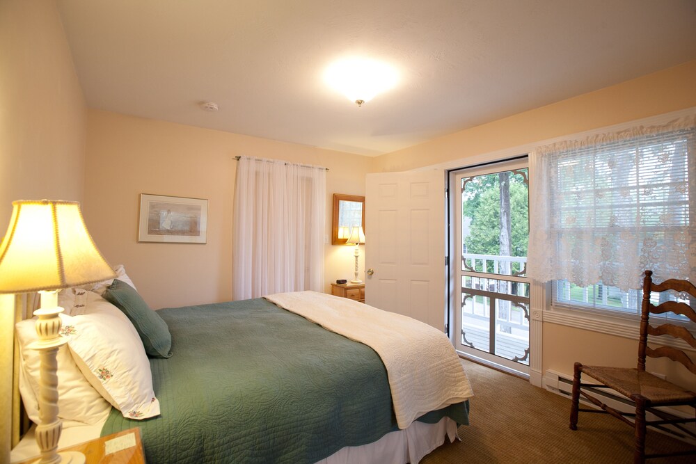 Cedar Court Inn - photo 14