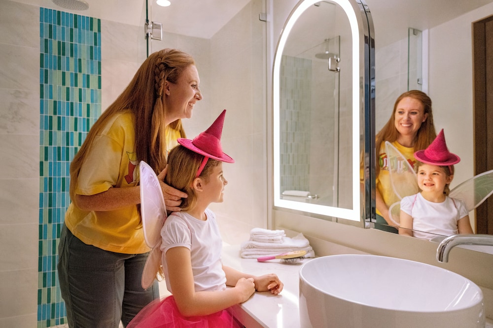 The Villas At The Disneyland Hotel - photo 28
