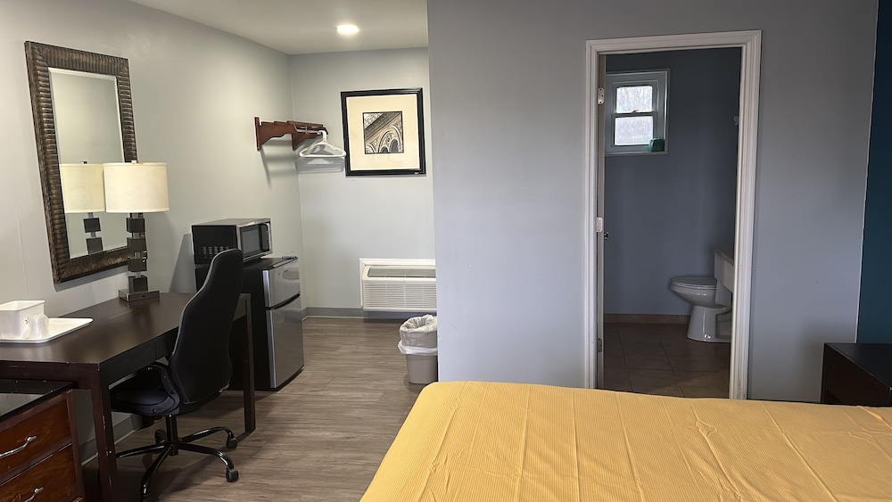 Americas Best Value Inn Albany East Greenbush - photo 4