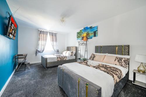 RA 2F 421 For your Relaxed Cosy stay Parking — hotel in Batley