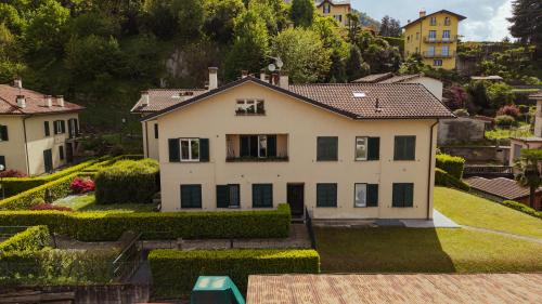 Guggiate Seta apartment Bellagio — 4-Star Luxury Hotel in Bellagio, Italy