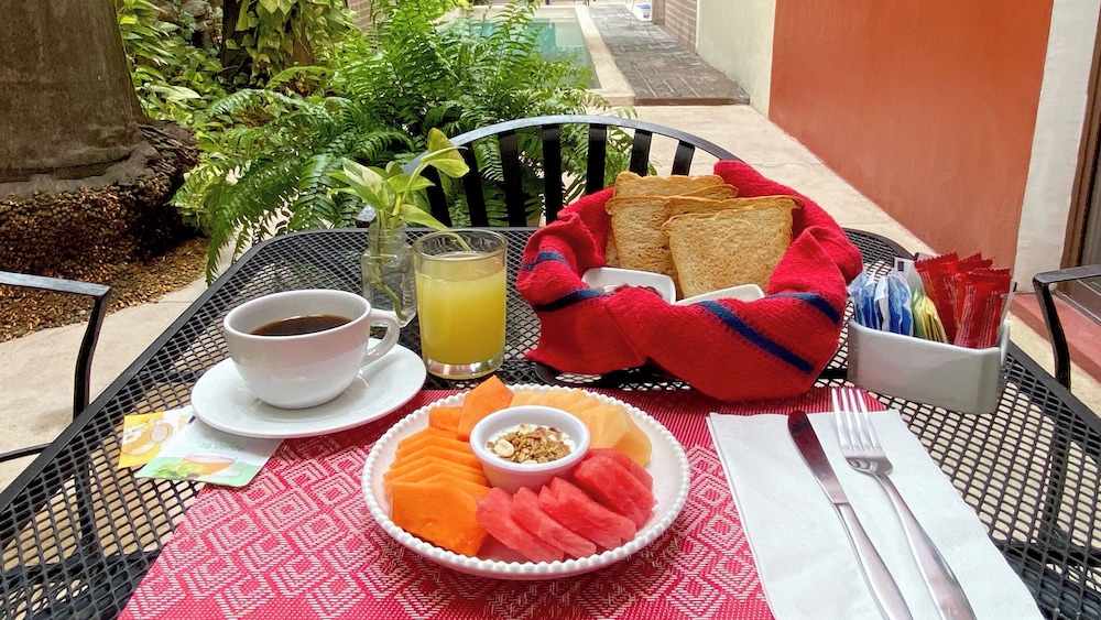 Breakfast meal