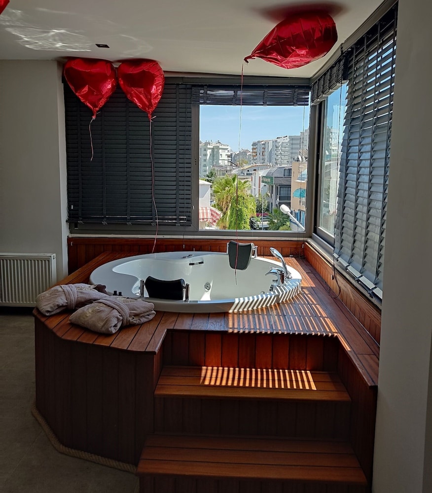 Eluxio Suite Otel — Antalya — photo 2