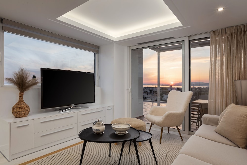 Ellinikon 360 Roof Top — 4-Star Luxury Hotel in Athens, Greece