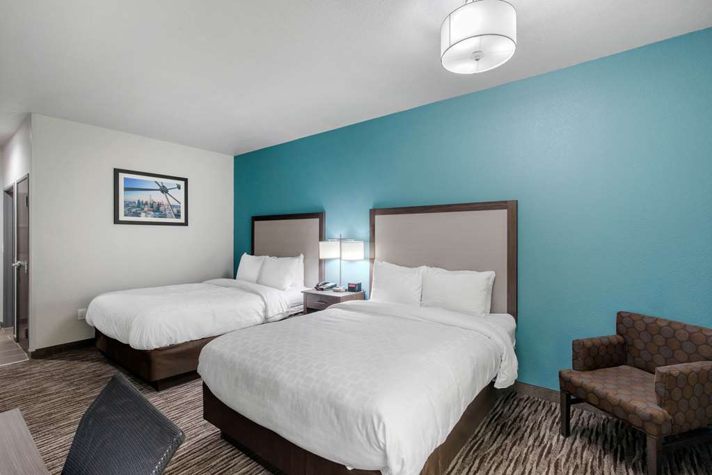Clarion Inn & Suites DFW North - photo 30