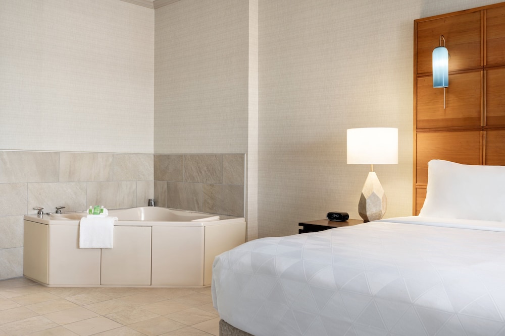 Holiday Inn & Suites Ocean City by IHG - photo 20