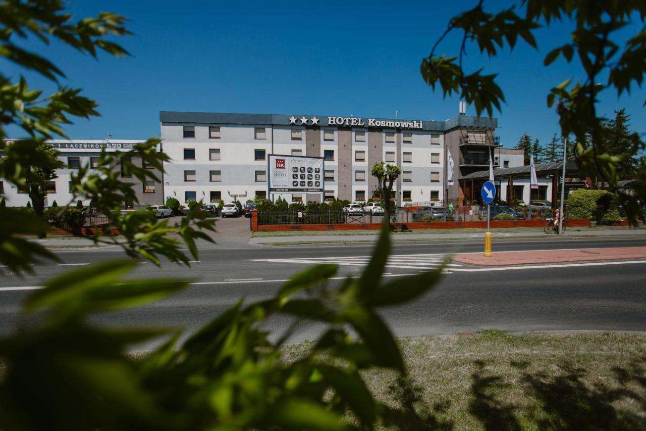 Hotel Kosmowski — hotel in Wrzesnia