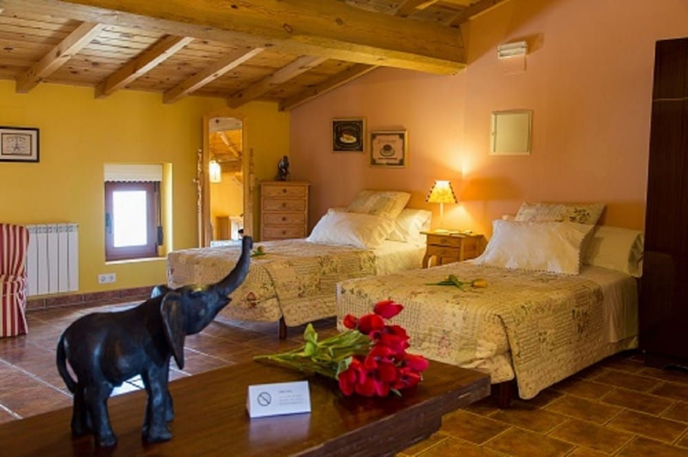Beautiful Alamedas — 4-Star Luxury Hotel in Castronuno, Spain