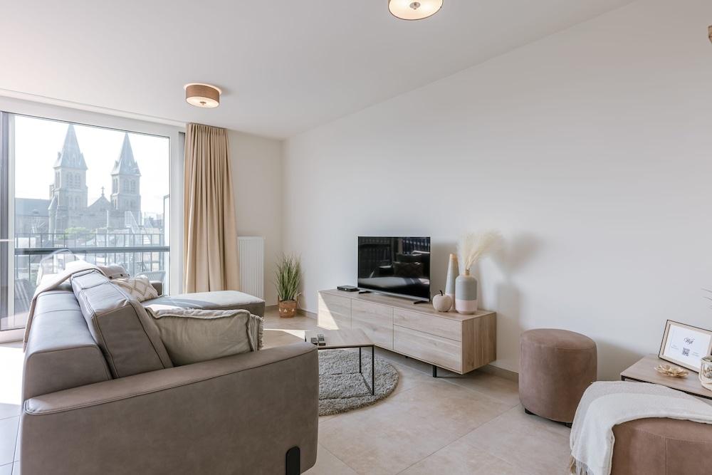Ruime luxe duplex penthouse met 3 slaapkamer — 4-Star Luxury Hotel in Ostend, Belgium