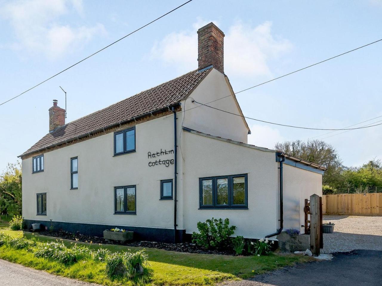 Rathlin Cottage — 4-Star Luxury Hotel in Cambridge, United Kingdom