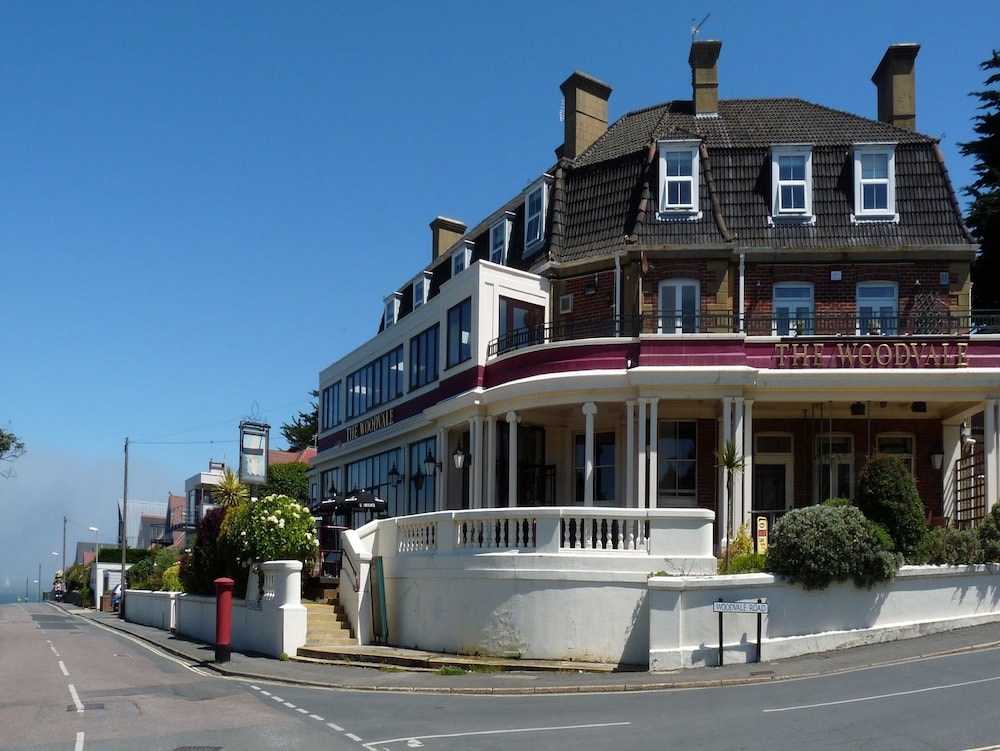 The Woodvale — 4-Star Luxury Hotel in Cowes, United Kingdom