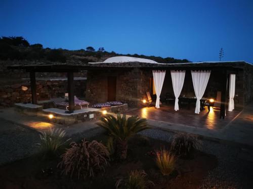 Dammuso Il tramonto di Nica’ in Unknown City, Italy