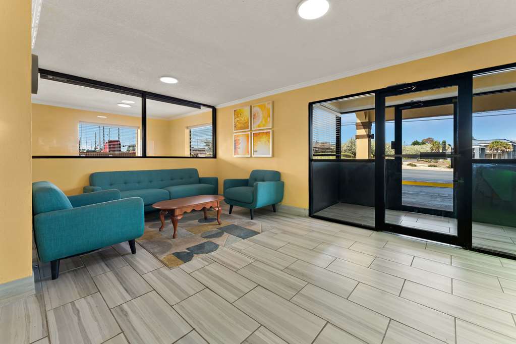 Quality Inn & Suites Dublin - photo 4