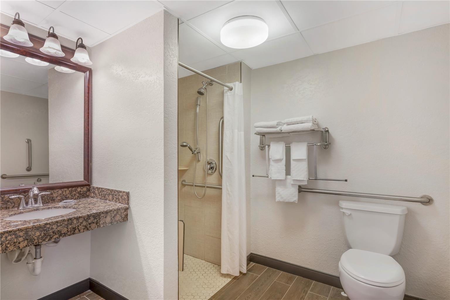 Best Western Plus McCall Lodge & Suites - photo 57
