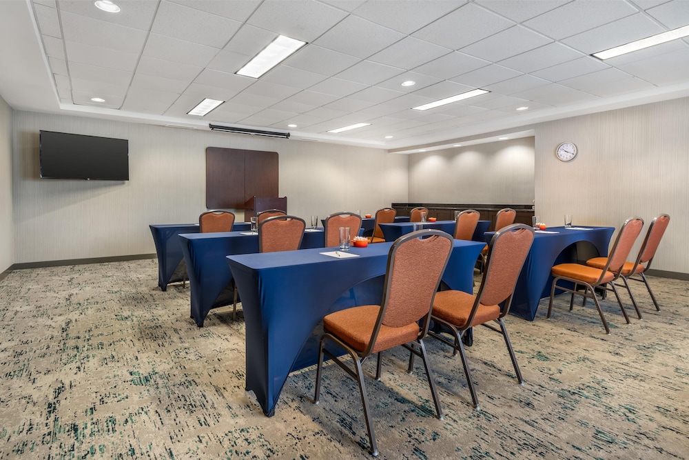 Hilton Garden Inn Lexington Hamburg - photo 32