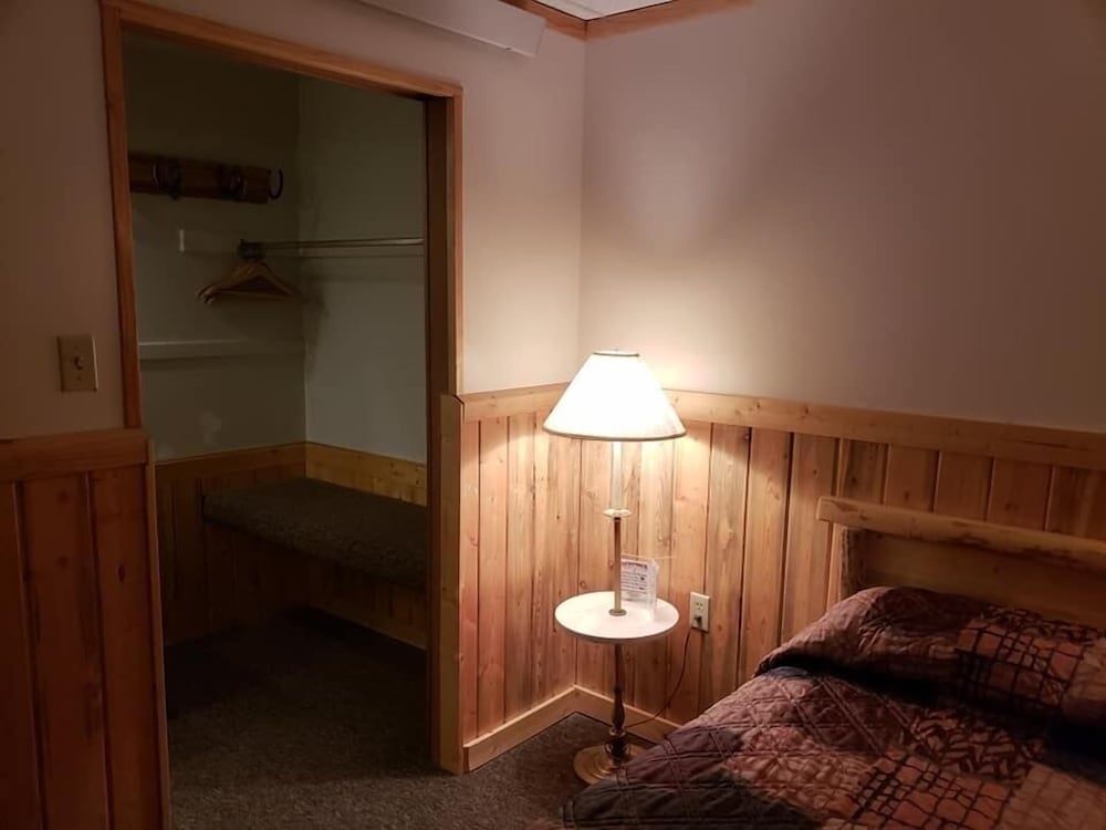 Lava Mountain Lodge - photo 21