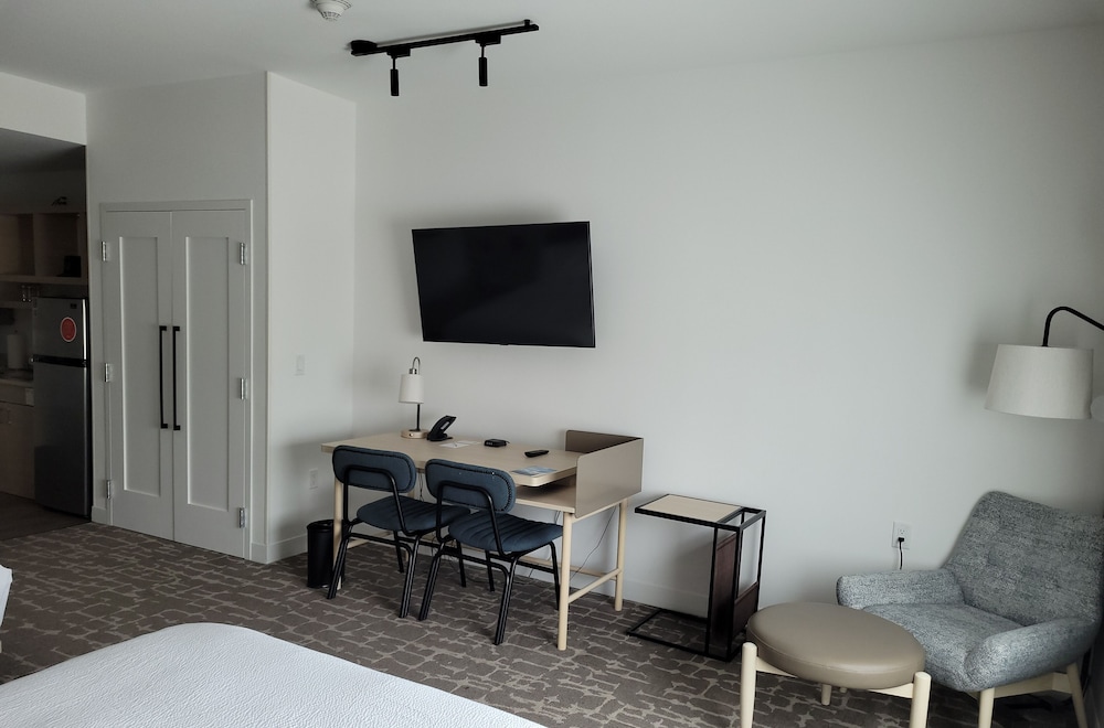Towneplace Suites By Marriott Ocala - photo 17