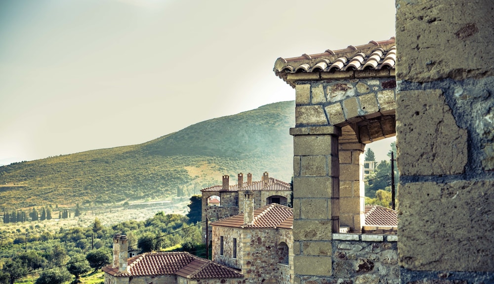 Klymeni Traditional Homes — 4-Star Luxury Hotel in Nafplio, Greece