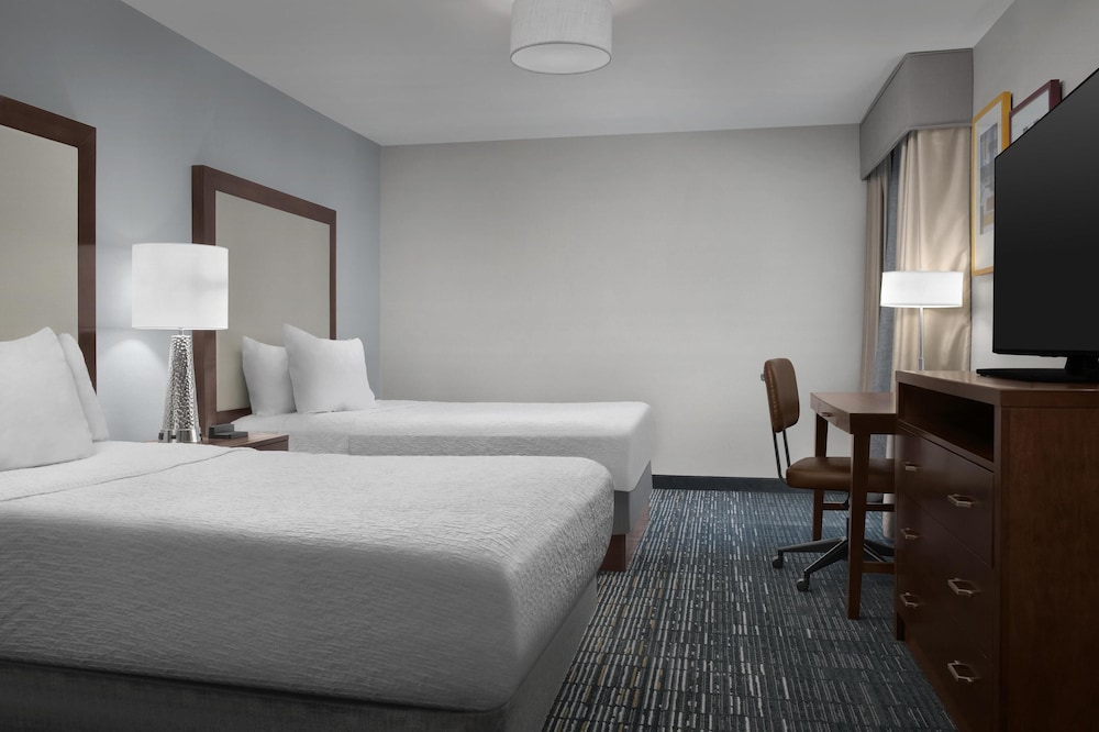Homewood Suites by Hilton Newark Cranford - photo 13