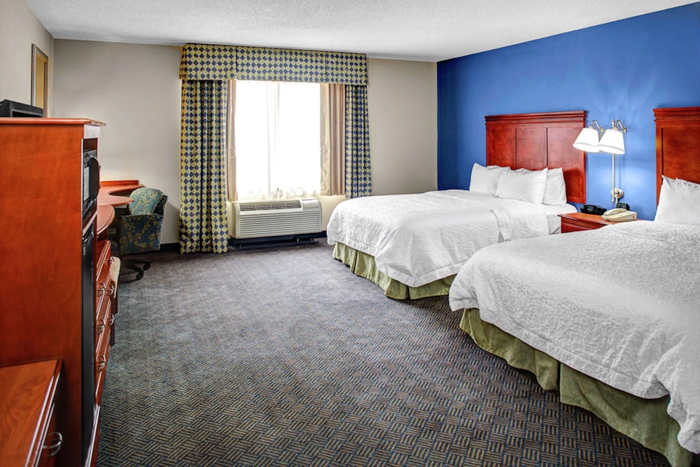 Hampton Inn Coldwater - photo 10