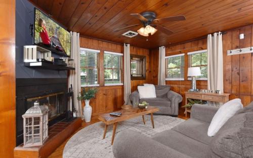 River Romance - photo 3