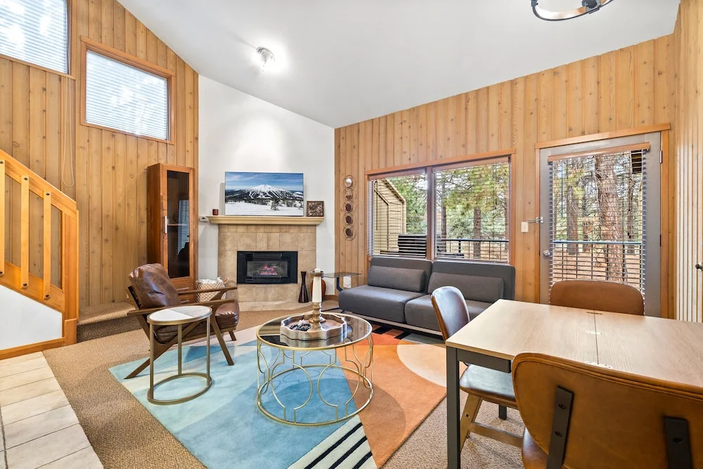 Scenic 1 Bedroom W Loft at Mount Bachelor Resort - photo 6