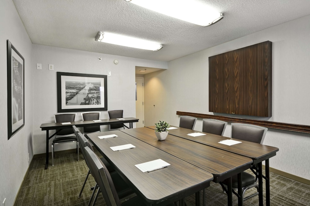 Hampton Inn Birmingham Mountain Brook - photo 29