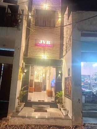 Jvr Home Stay — 5-Star Luxury Hotel in Varanasi, India