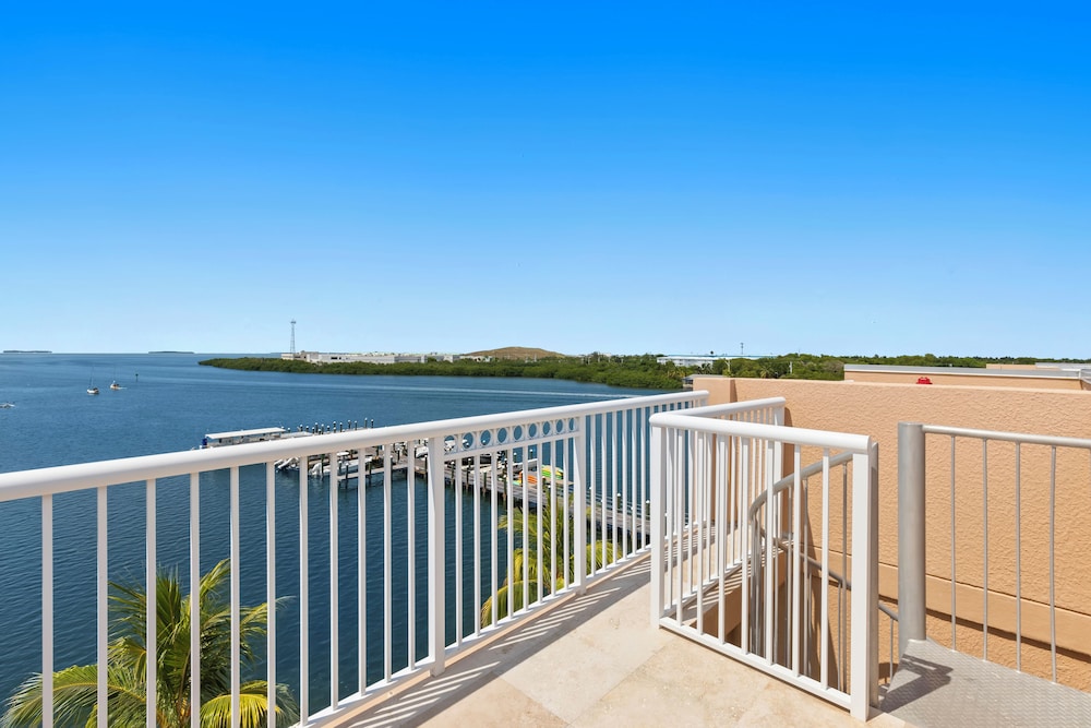 Beachside Resort & Residences - photo 175