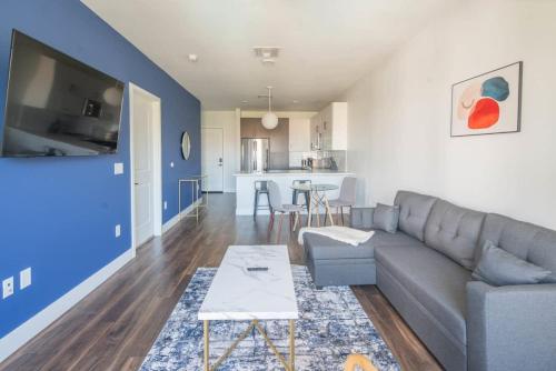 Stunning 1BD Pool Gym Parking W D Sleeps 4 — 4-Star Luxury Hotel in Tempe, United States