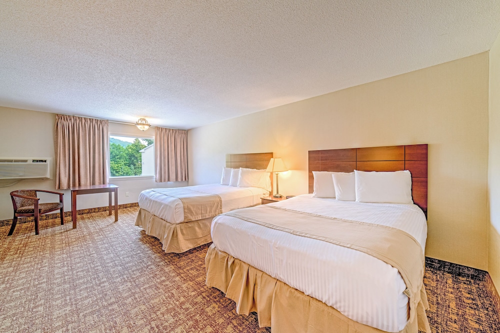 Town and Country Inn & Resort - photo 8