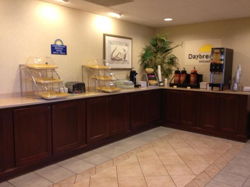 Days Inn Dothan - photo 7