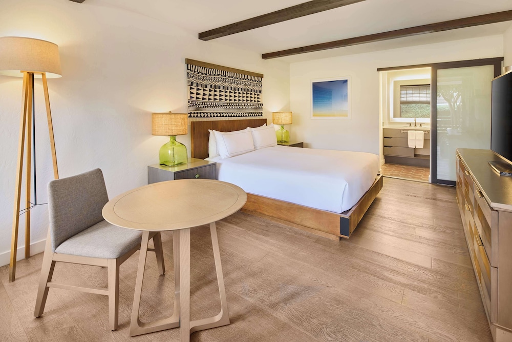 The Leta Santa Barbara Goleta Tapestry Collection by Hilton - photo 20