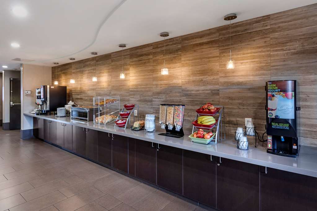 Best Western Plus Las Vegas South Henderson - photo 4