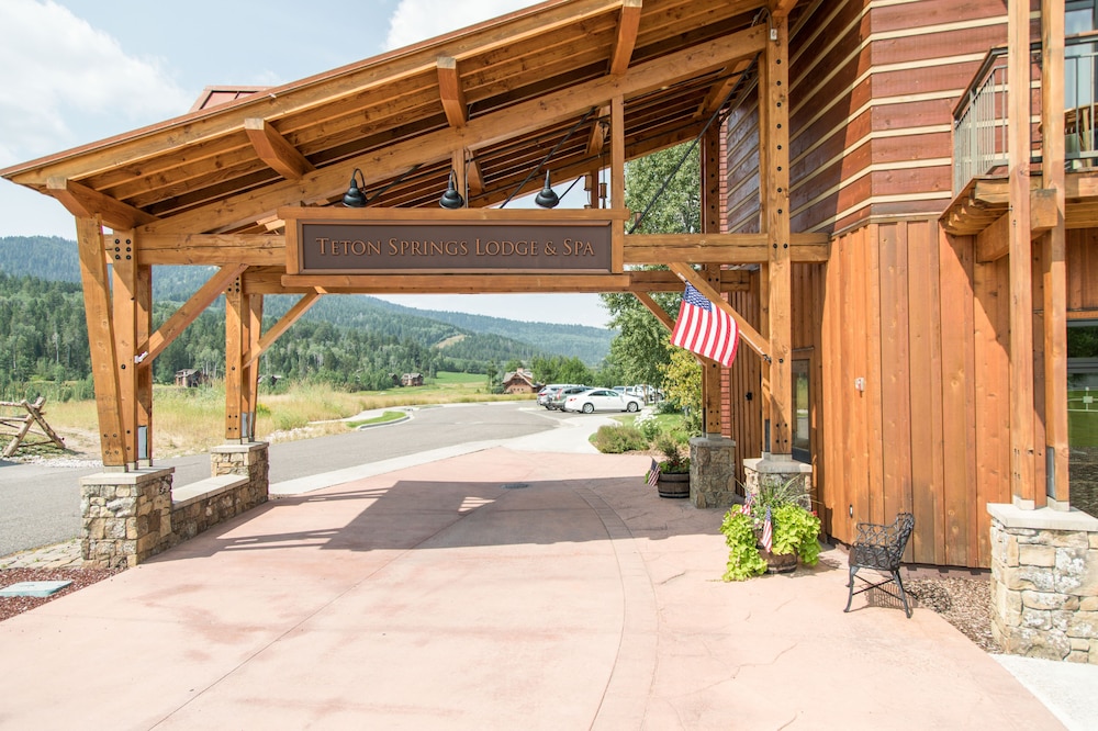The Lodge at Bronze Buffalo Ranch - photo 71
