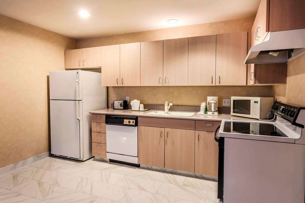 Quality Inn Near Seattle Premium Outlets - photo 20