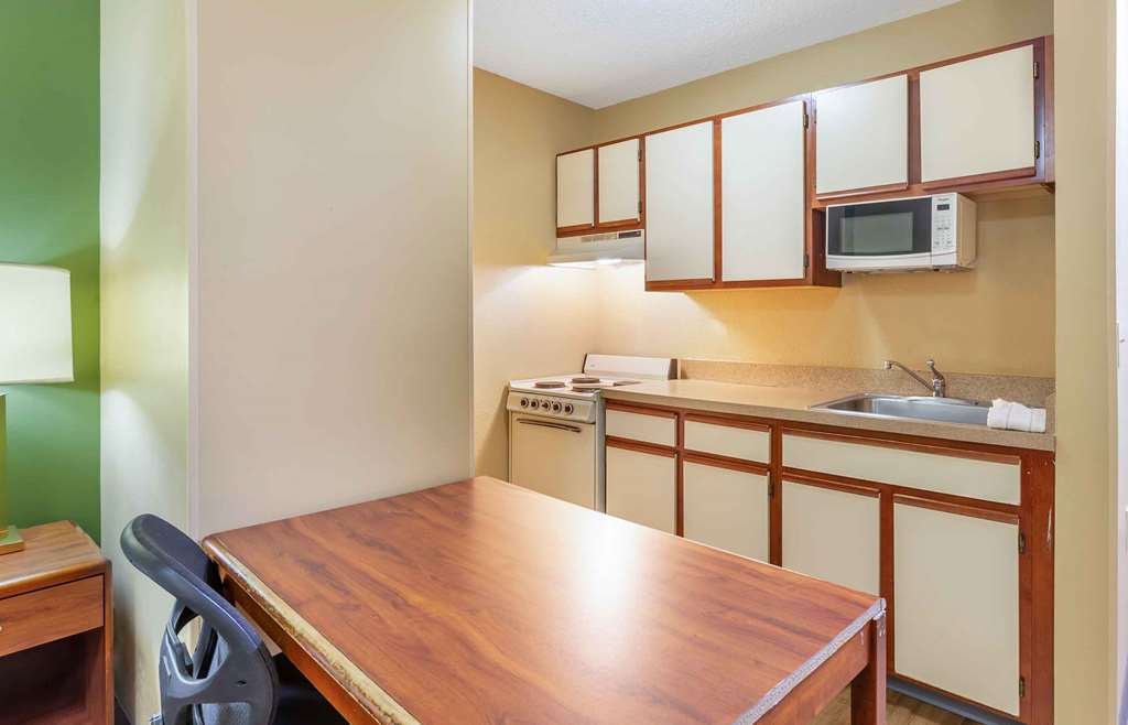 Extended Stay America Select Suites Richmond Innsbrook - photo 14