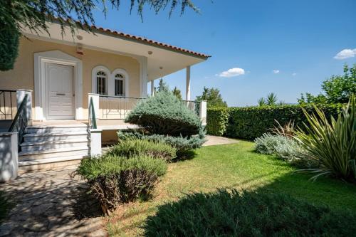 Poolside Paradise Dilesi by ΜΡS — Dilesi — photo 4