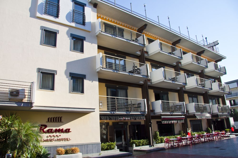 Rama Palace Hotel — hotel in Casalnuovo Di Napoli