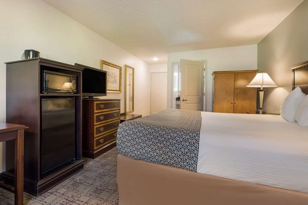 SureStay Hotel by Best Western Thomson - photo 17