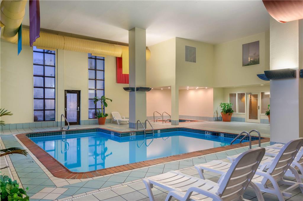 Baymont by Wyndham Plainfield Indianapolis Arpt Area - photo 3