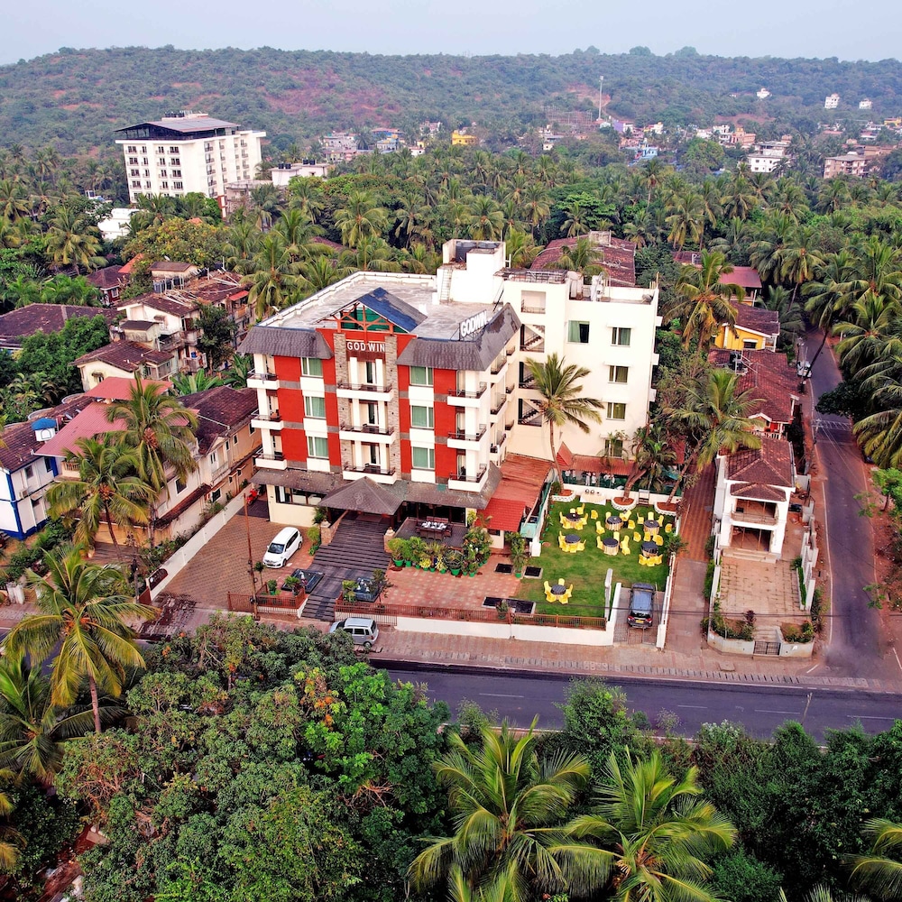 Godwin Hotel — Candolim — photo 2