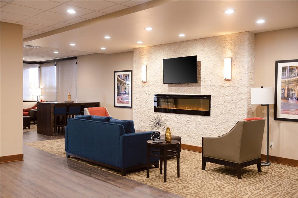 Comfort Inn & Suites Event Center - photo 4