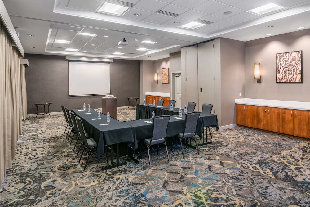Residence Inn Phoenix Glendale Sports & Entertainment District - photo 49