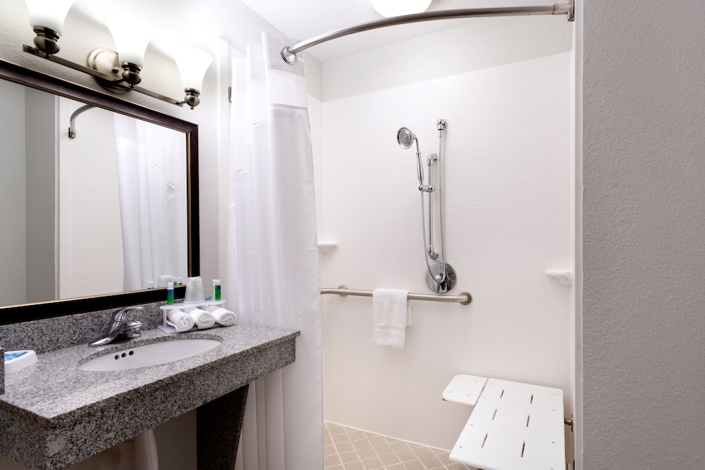 Holiday Inn Express Hotel and Suites Arcadia by IHG - photo 10
