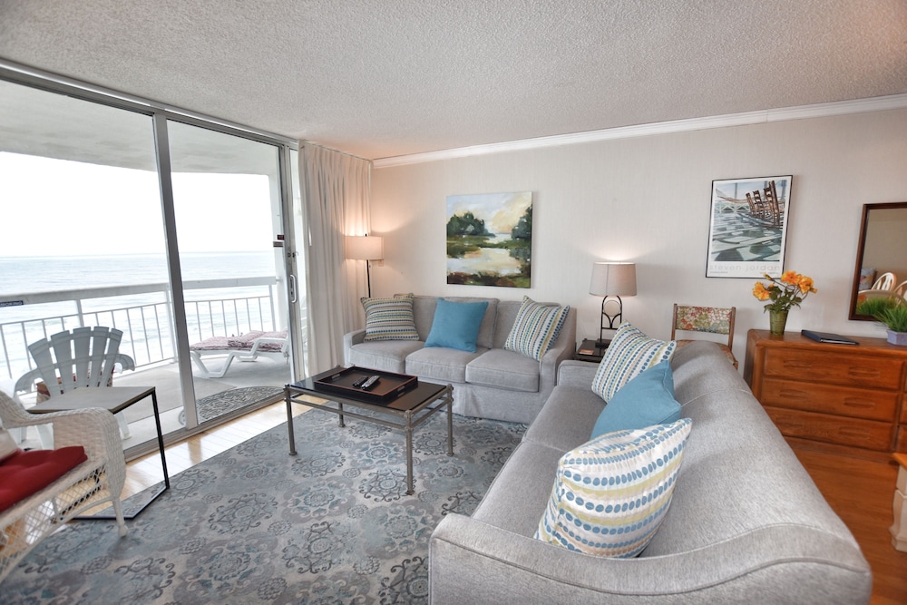 0401 Waters Edge Resort 3 Bedroom Condo by RedAwning - photo 24