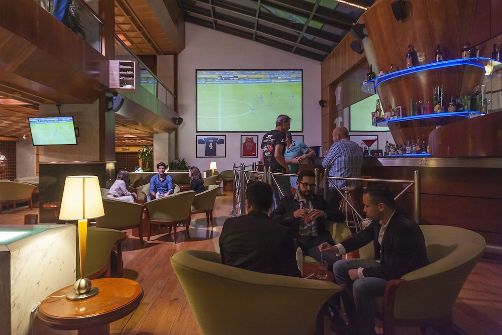 Sports bar
